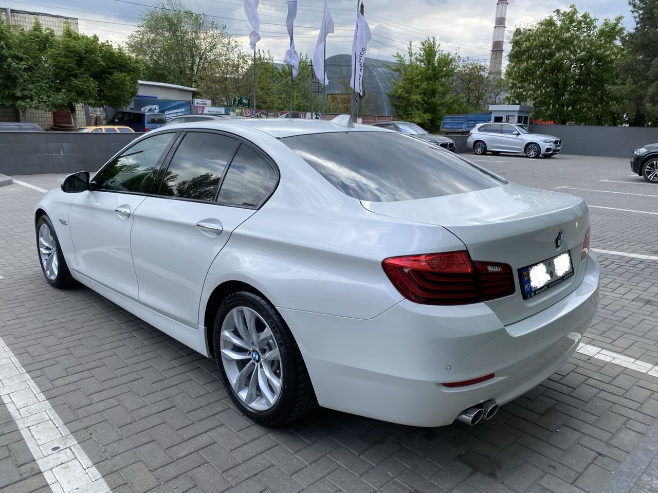 Bmw 5 лифтбек