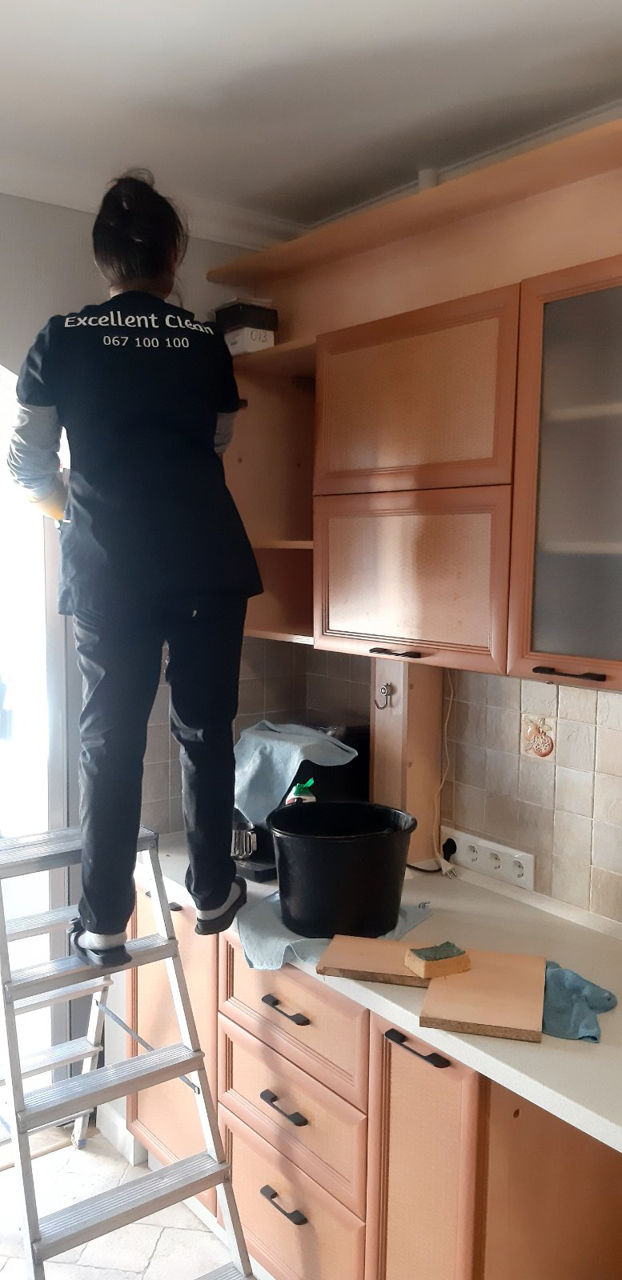 Servicii de curatenie in case, apartamente, etc. dupa reparatie sau unde se locuieste! foto 3