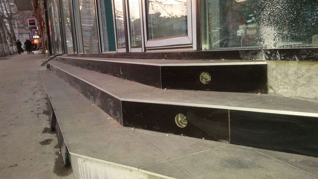 Нужен плиточник? Укладка плитки - монтаж плитки