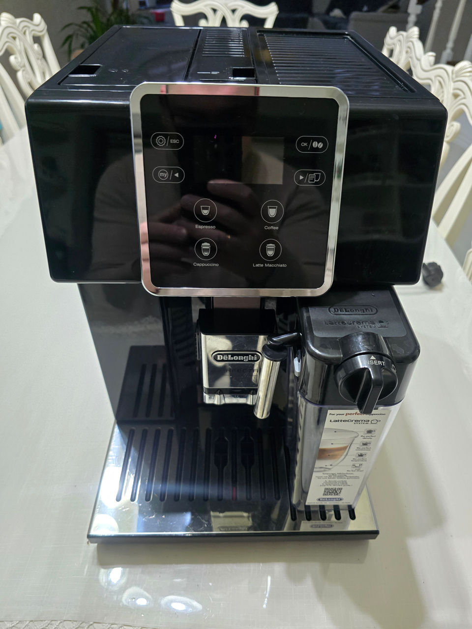 DeLonghi ESAM 420.40 B Perfecta Evo фото 3