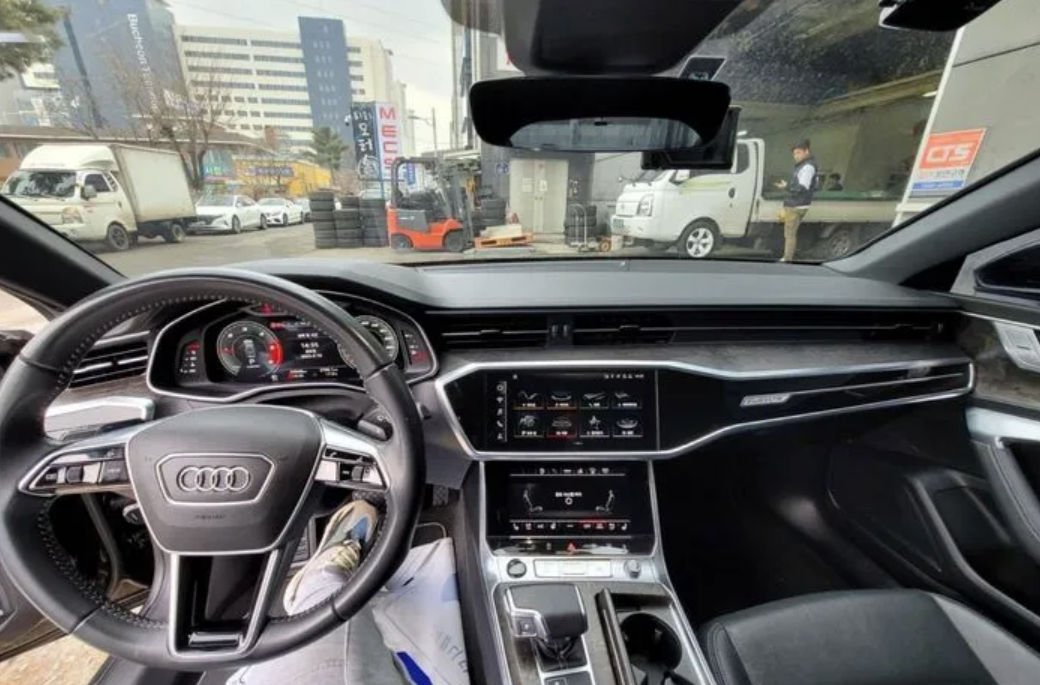 Audi A7 foto 6
