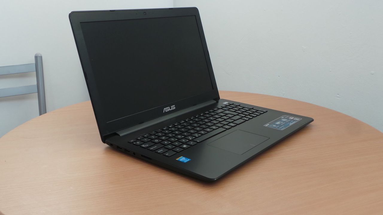 мощный ультрабук в идеальном состояние Asus X502c... intel core i3-3217U  Ivy Bridge