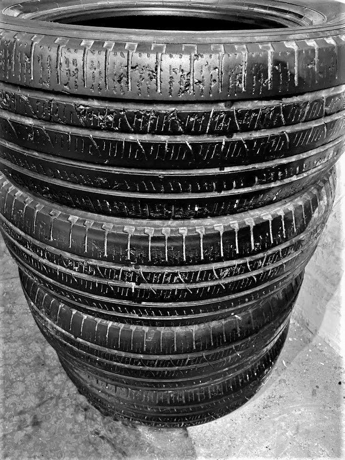 235 60 r18 Pirelli