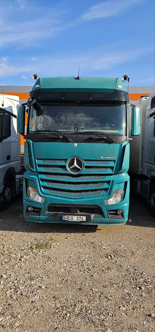 Mercedes Actros 1845 foto 0