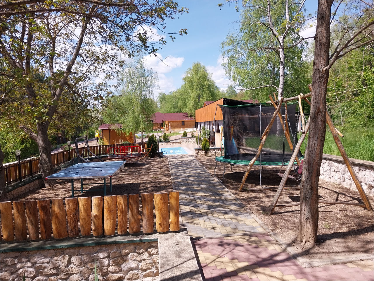Parcul "Între Lacuri" (Suruceni-Danceni) - Ceremonii, Banchete, Foișoare cu mangal, Cazare, Piscină foto 8