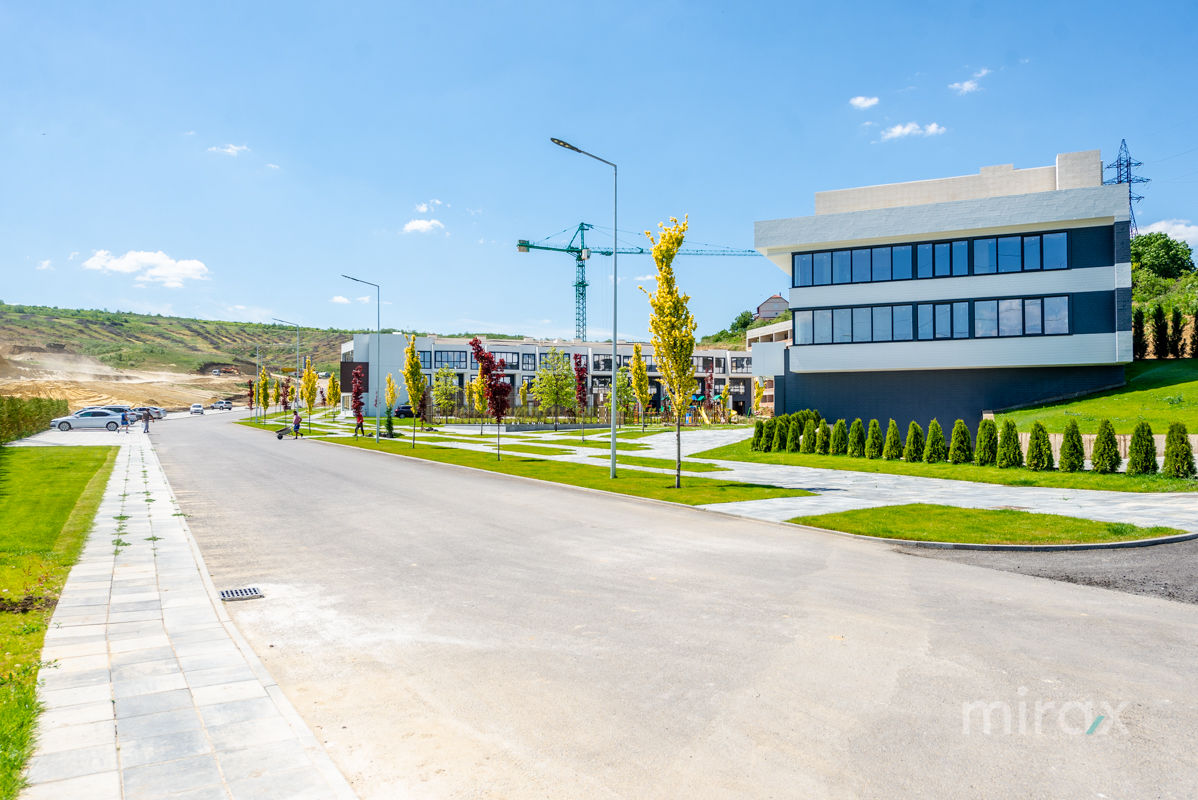 Apartament cu 1 cameră, 55 m², Buiucani, Chișinău foto 2