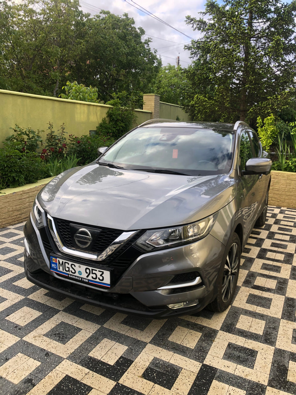 Nissan Qashqai foto 1