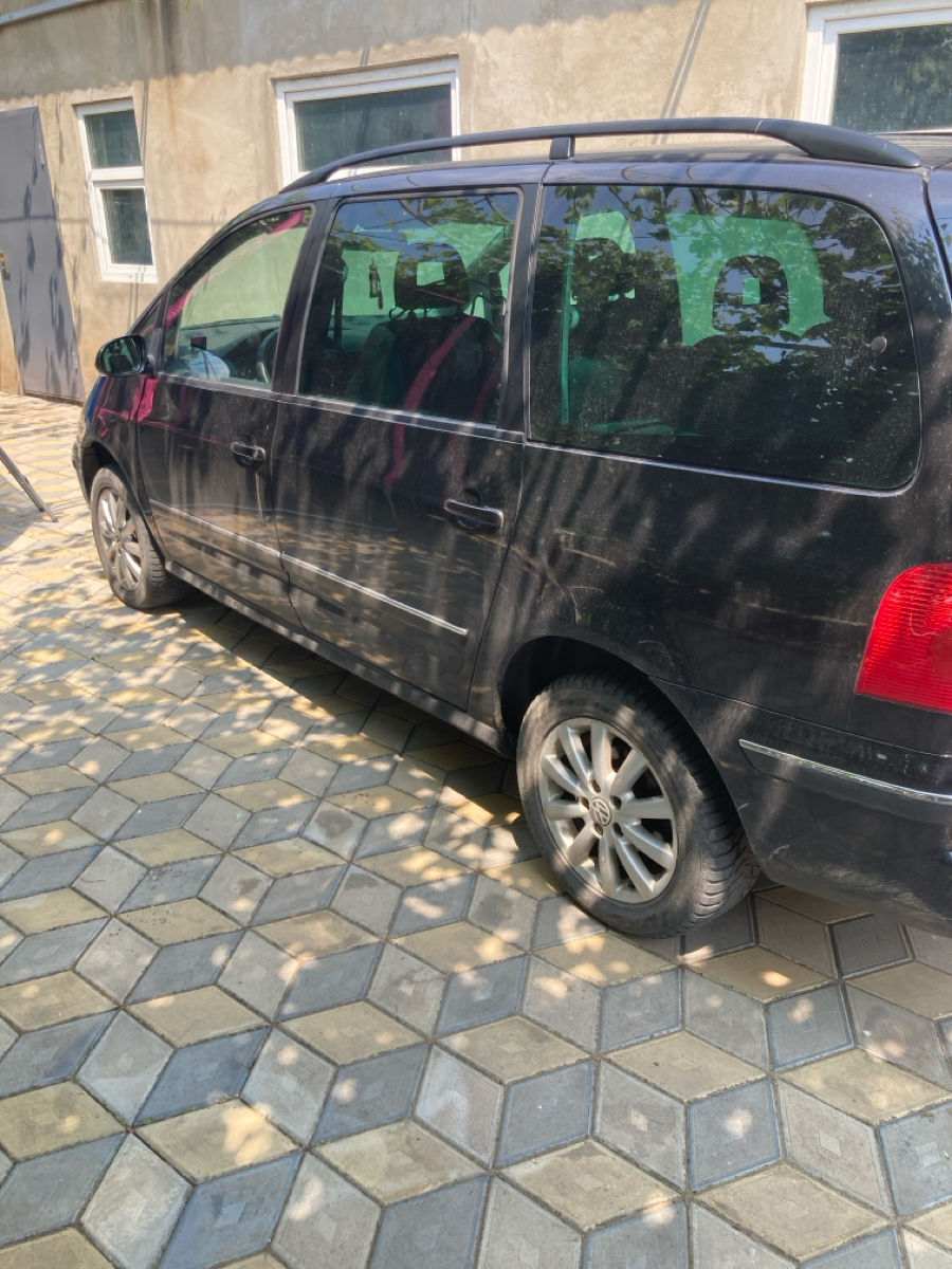 Volkswagen Sharan фото 1