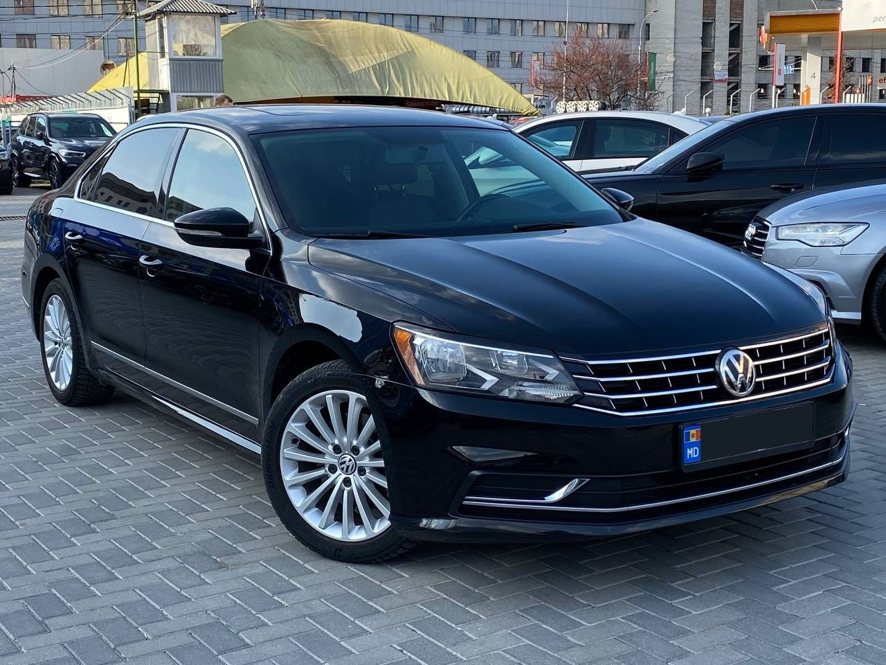 Volkswagen Passat foto 3