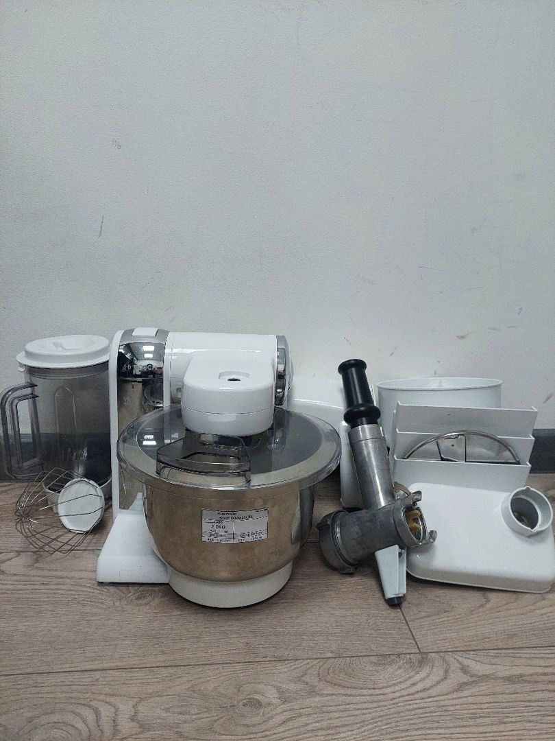 Кухонный комбайн bosch MUM46CR2/04  -2090 Lei foto 0