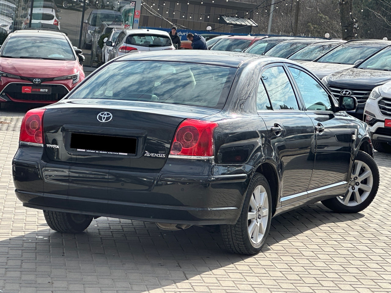 Toyota Avensis foto 3