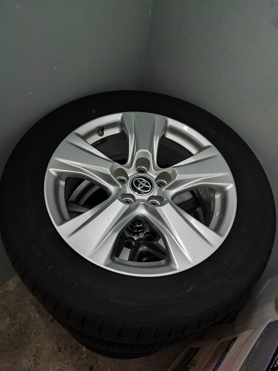 Продаю диски toyota RAV4