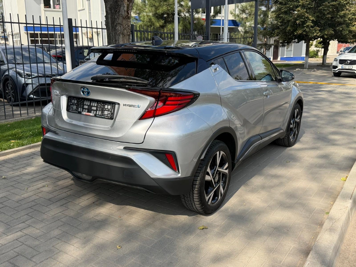 Toyota \sC-HR 2022 photo 5