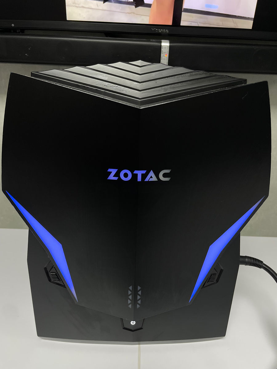 Zotac i7 9750H, Ssd 240 +750 hdd , ddr4  32gb , RTX 2070 8gb. foto 1