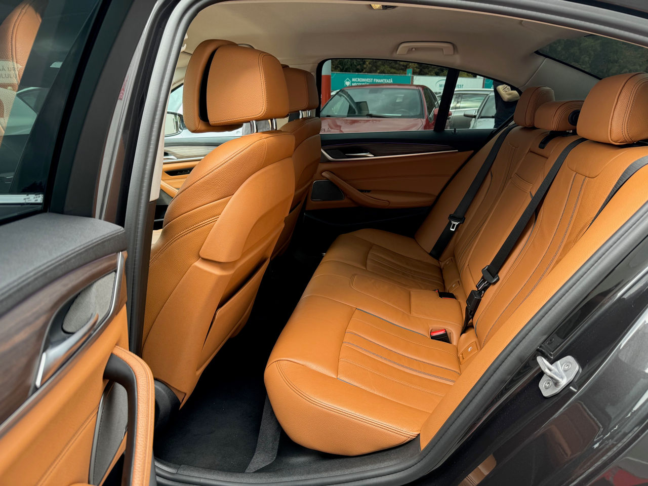 BMW 5 Series foto 15