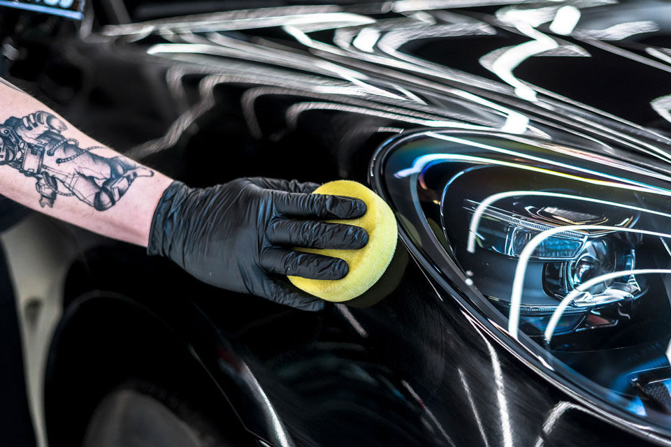 Ceara auto solida Dark & Black Soft99 Wax foto 5