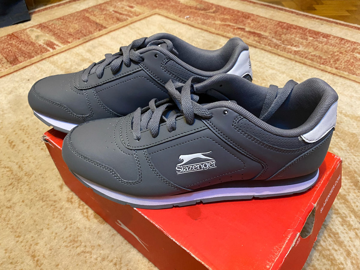 Кроссовки Slazenger новые 41 размер