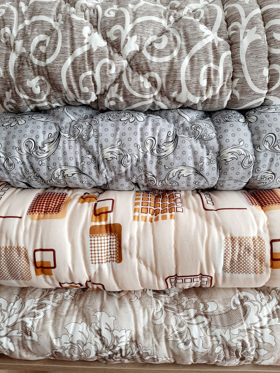 Новые шерстянные одеяла из натуральной шерсти цигейка.