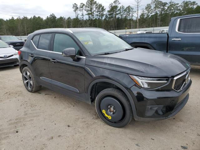 Volvo XC40 foto 2