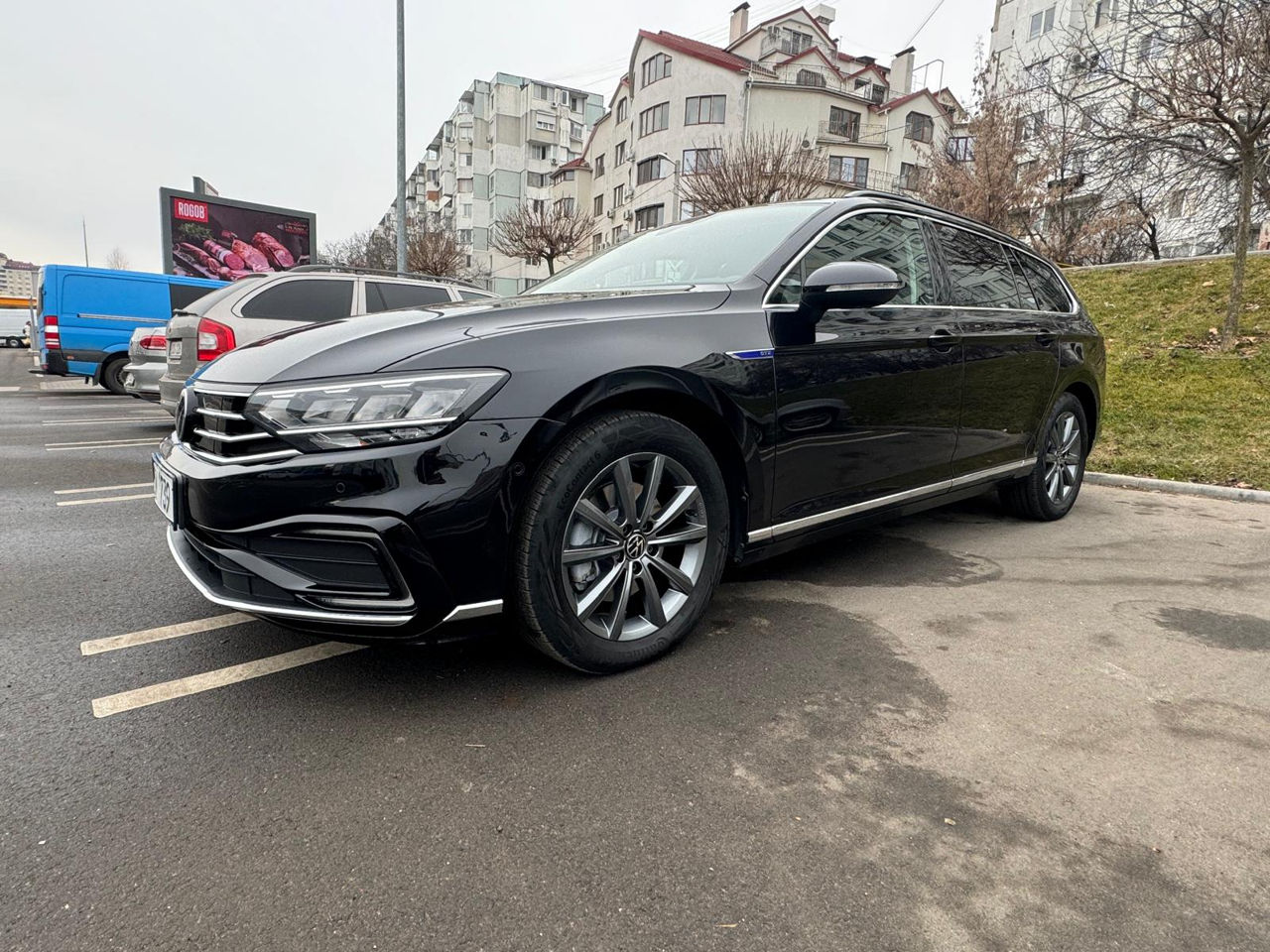 Volkswagen Passat foto 1