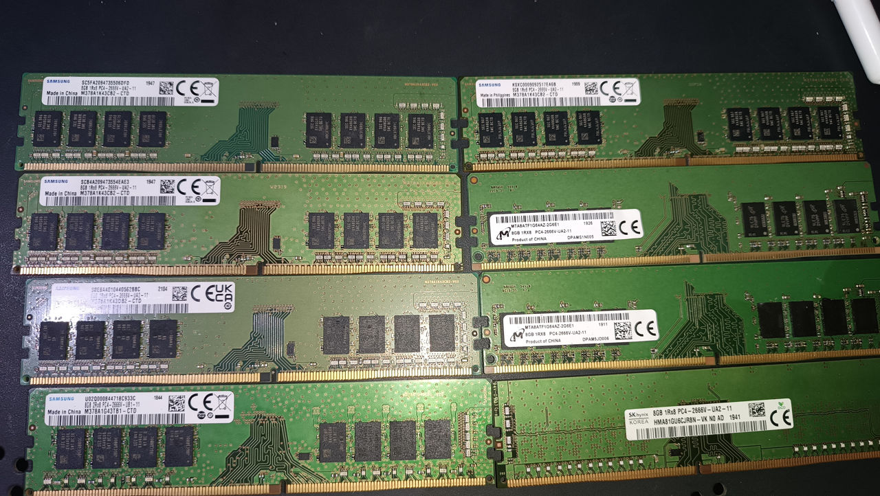 Vând memorii Ram pentru Calculator de masa, DDR 3, DDR 4 foto 1