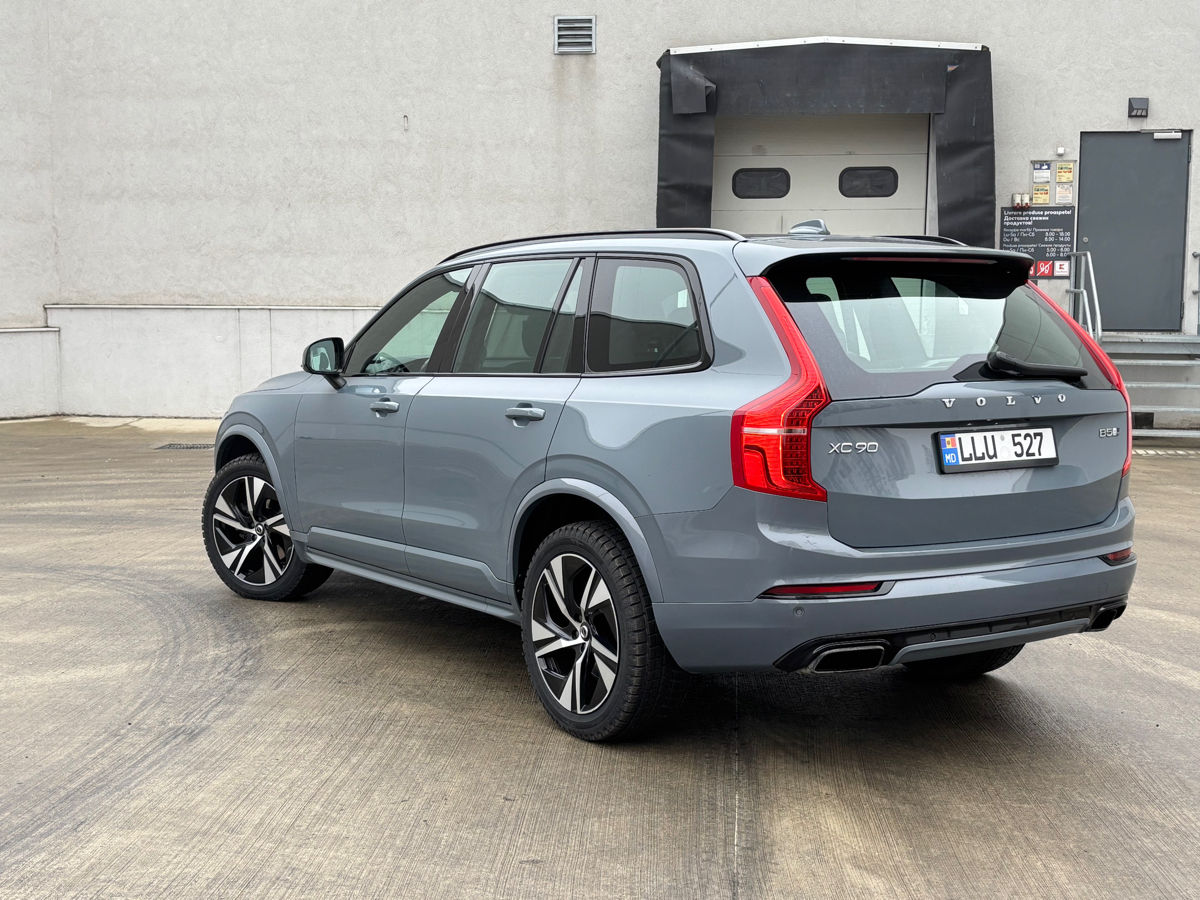 Volvo XC90 foto 2