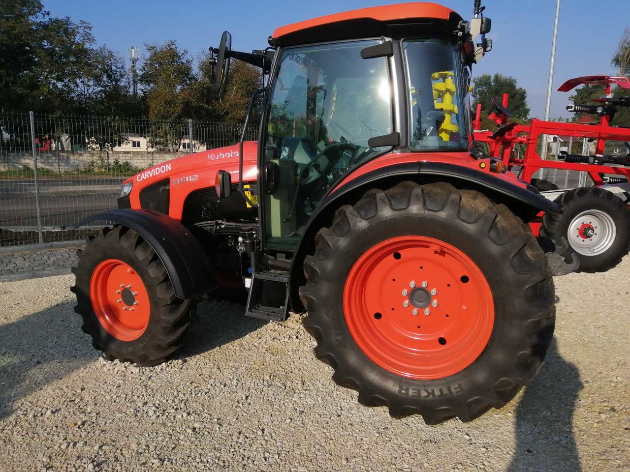 Kubota  M 5112 - Гарантия 5 лет foto 3