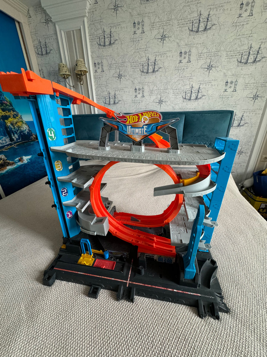 Parcare Hot Wheels  foto 0