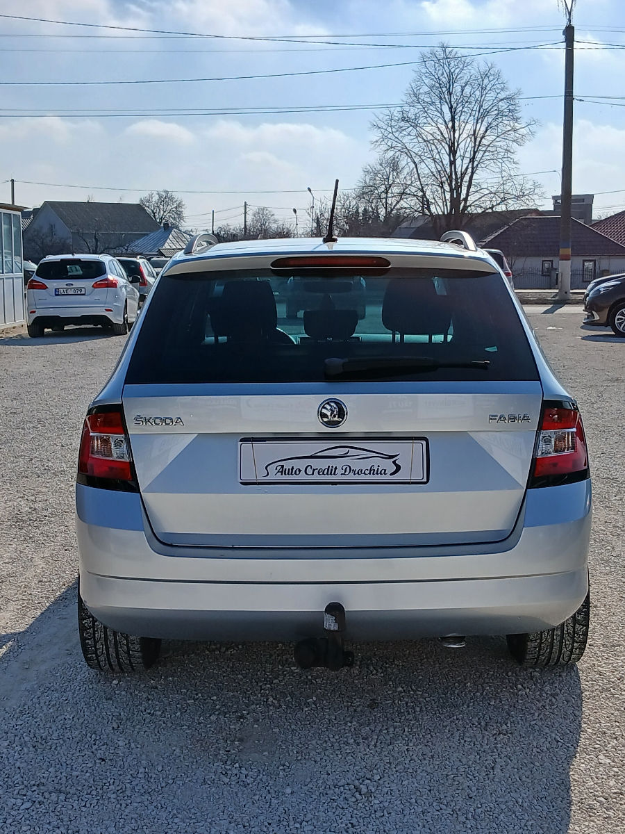 Skoda Fabia foto 1
