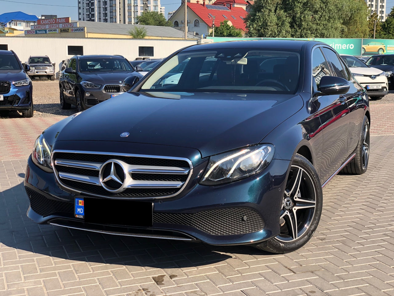 Mercedes E-Class foto 0