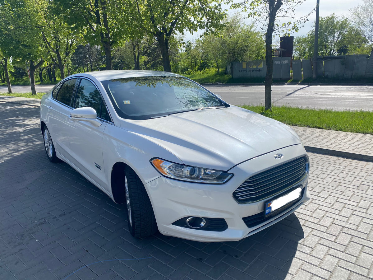 Ford Fusion фото 1