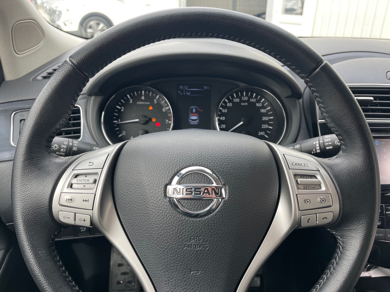 Nissan Pulsar foto 8