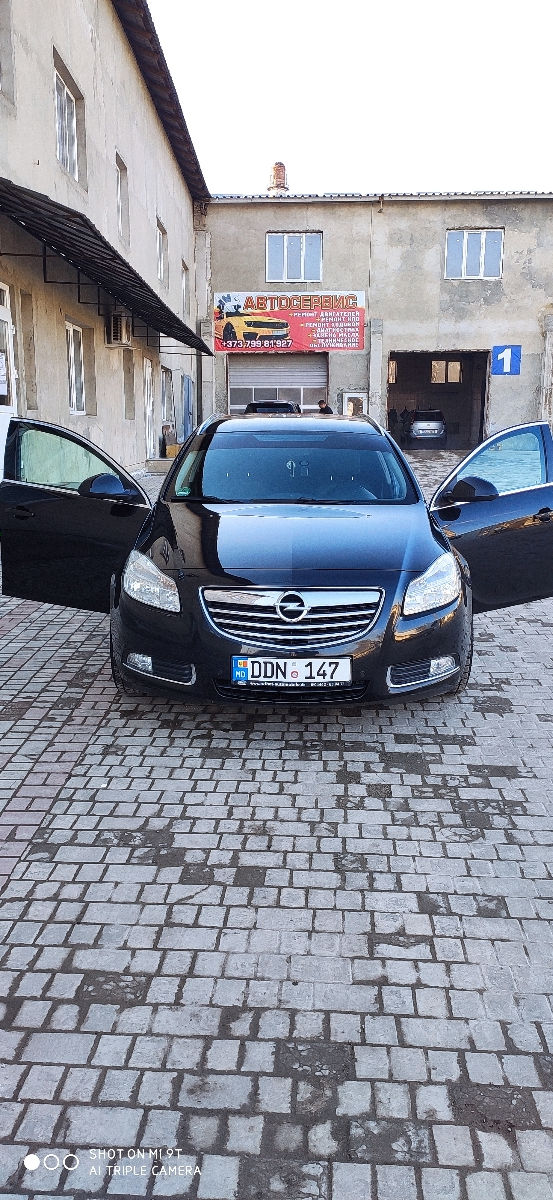 Opel Insignia foto 0