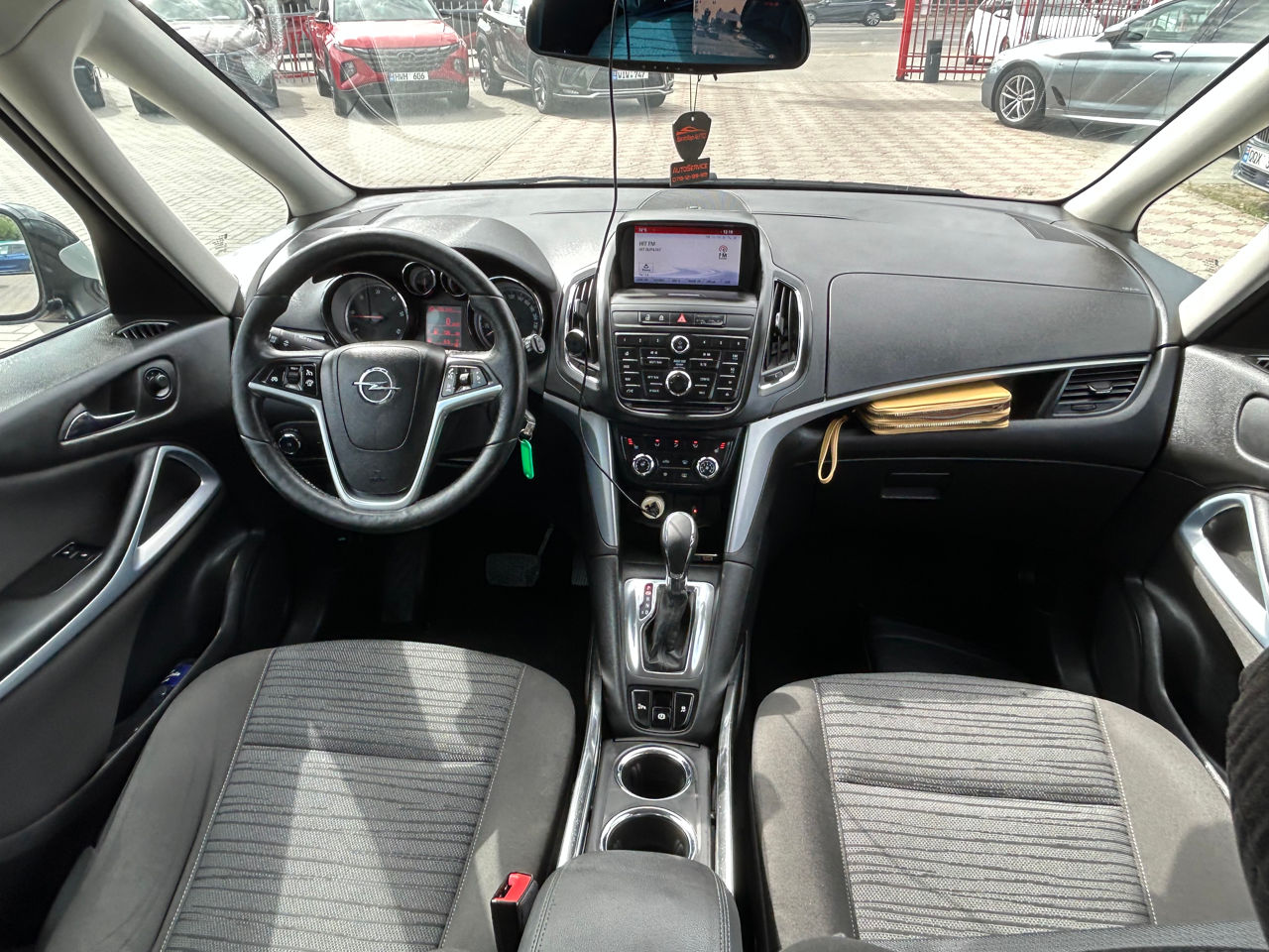 Opel Zafira foto 8