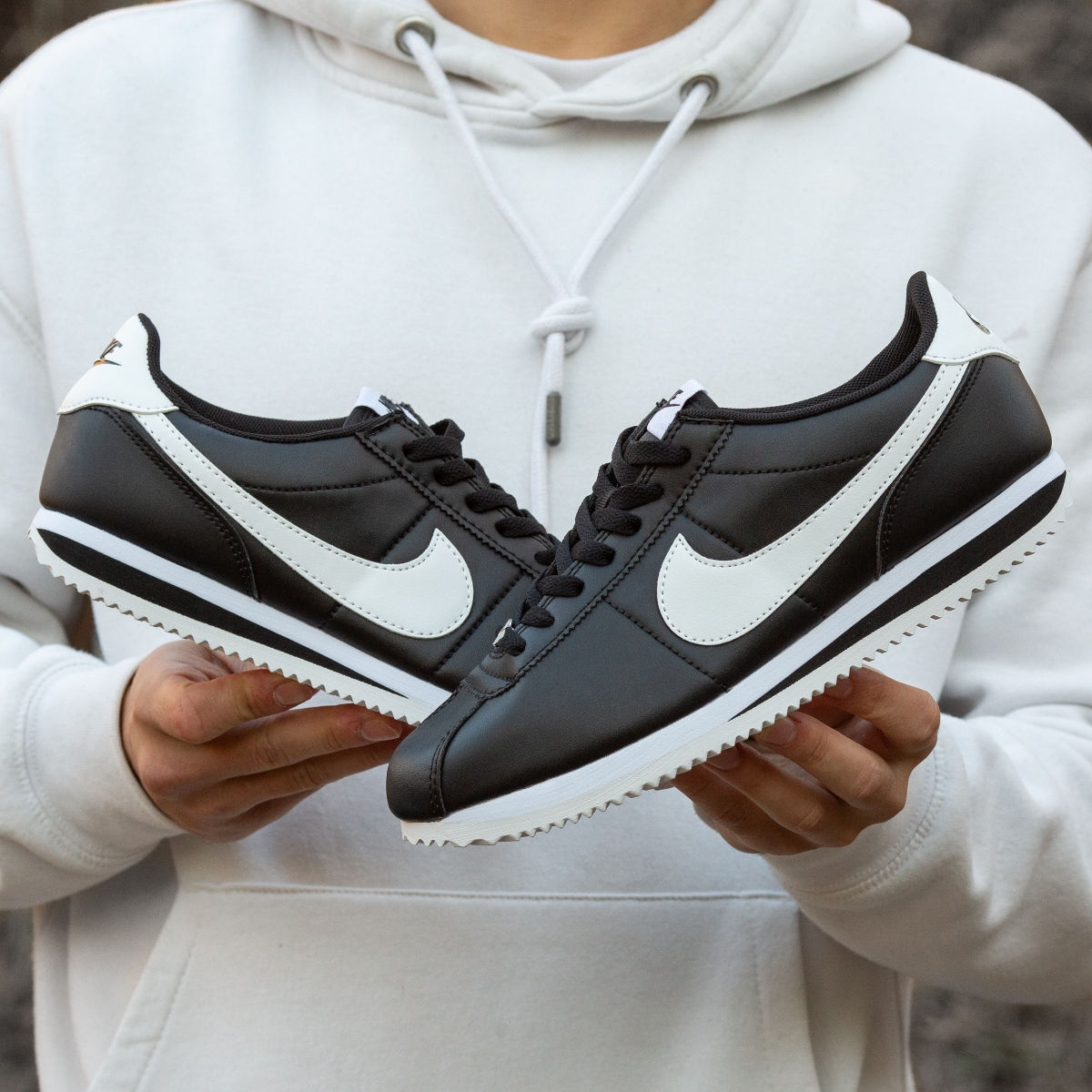 Nike Cortez Black foto 2