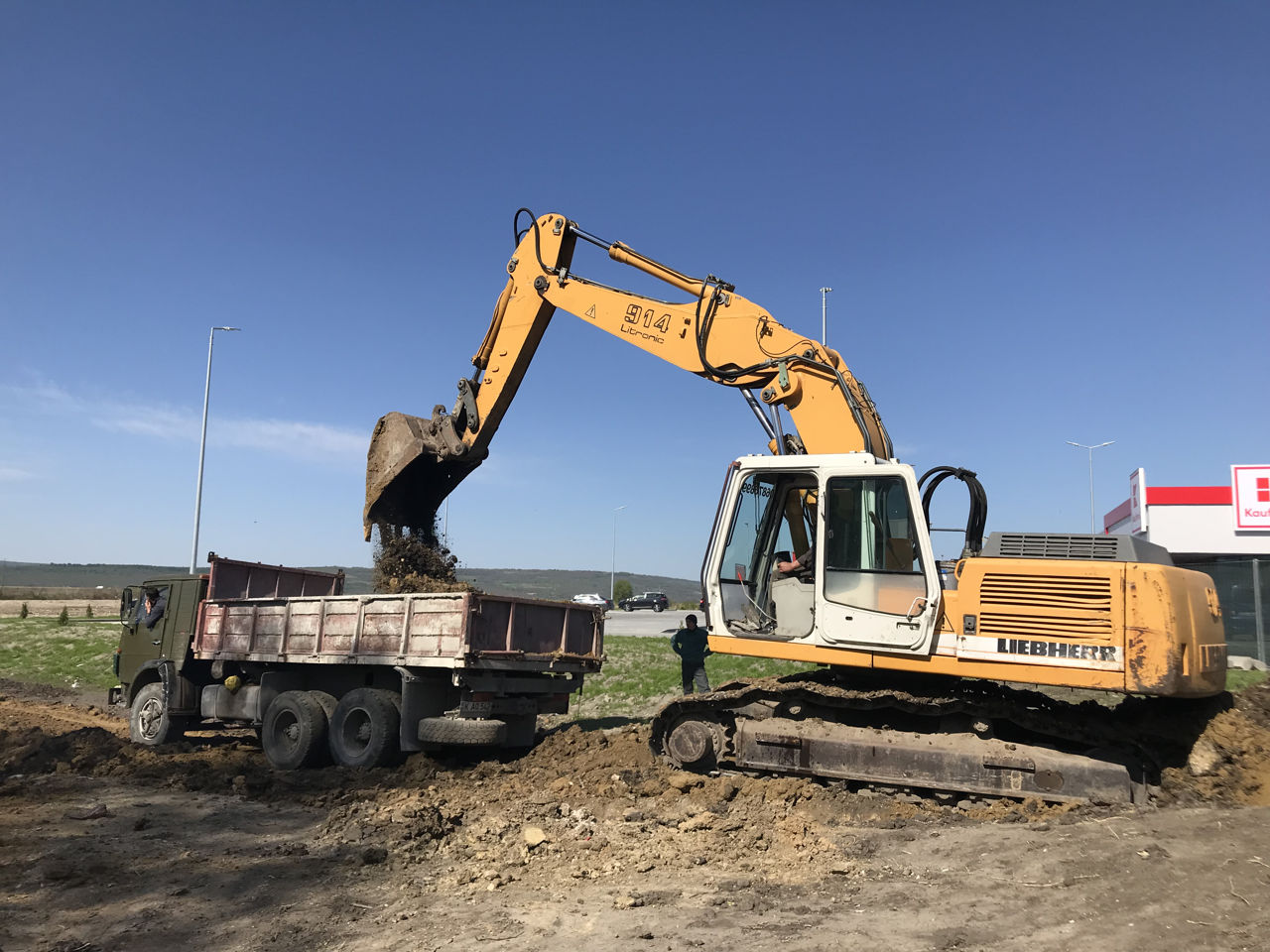 Excavator Liebherr foto 2