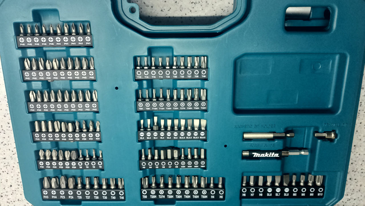 Makita 221x