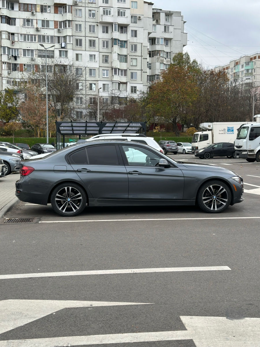 BMW 3 Series foto 2