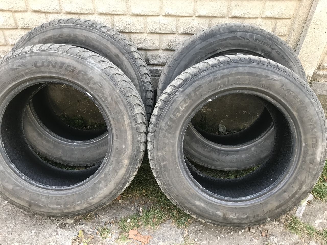 шины 235/65/17…