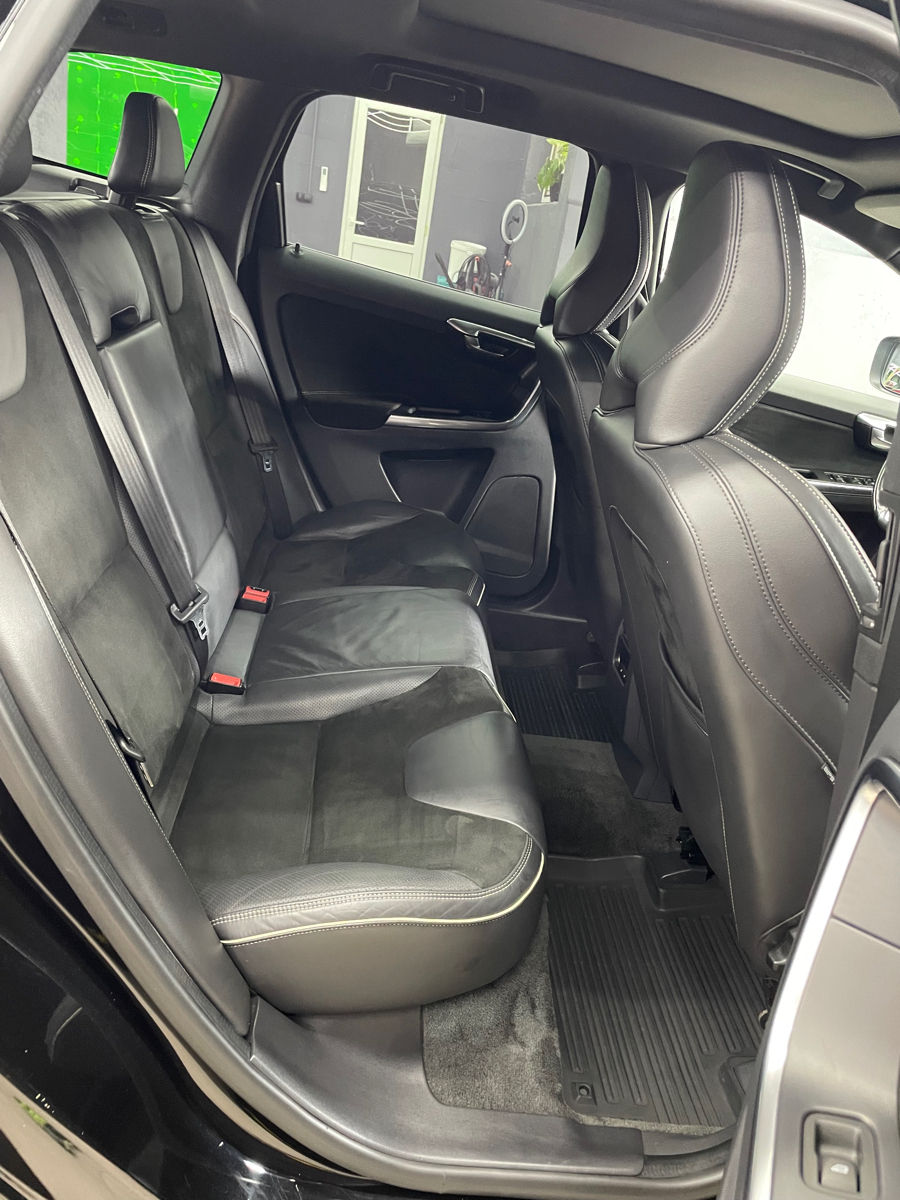 Volvo XC60 фото 5