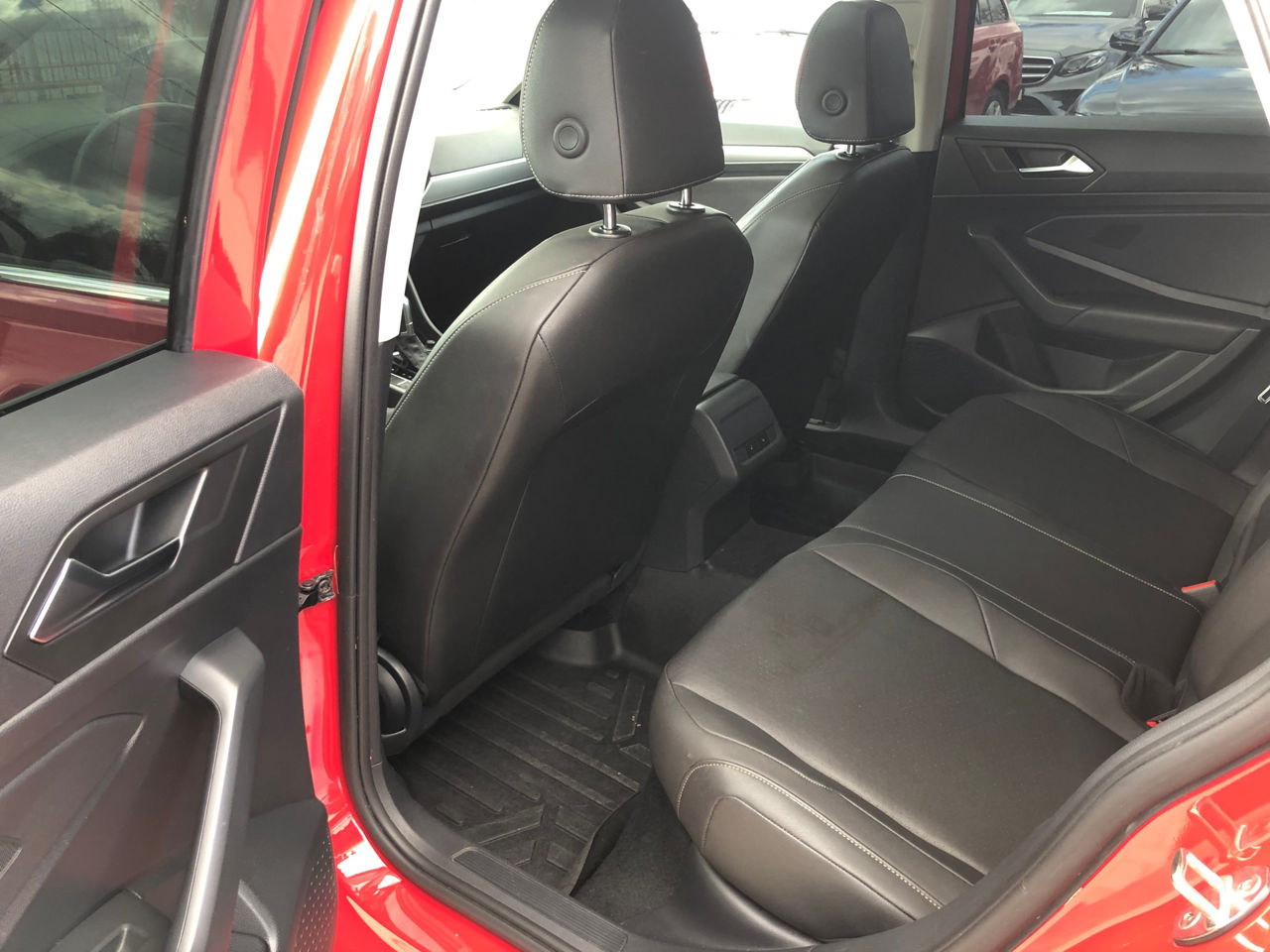 Volkswagen Jetta foto 15