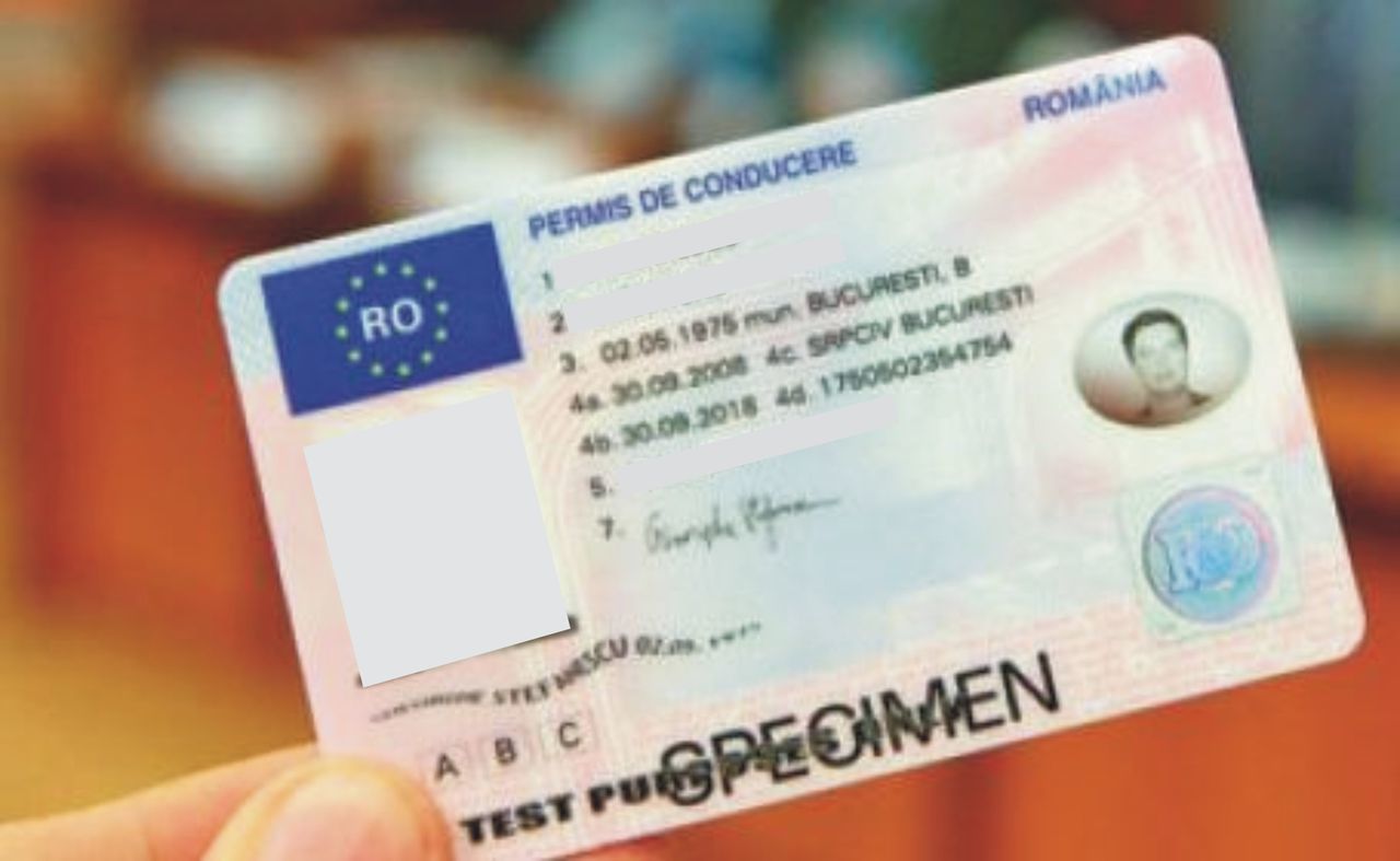 Permis de conducere romanesc, buletin ro, pasaport ro ! foto 1