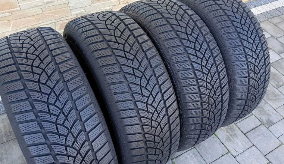 Winterreifen 215 60 R16 Test 2021 215 60 r16 GoodYear