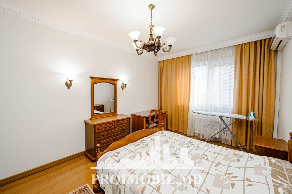 Apartament cu 3 camere, 149 m², Centru, Chișinău foto 5