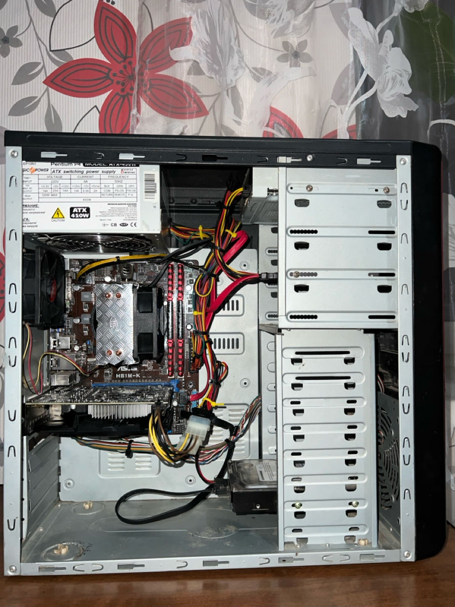 Intel Core i7 2600 / AMD Radeon R7 360 Series / 8 GB RAM / SSD+HDD / Monitor LG foto 0