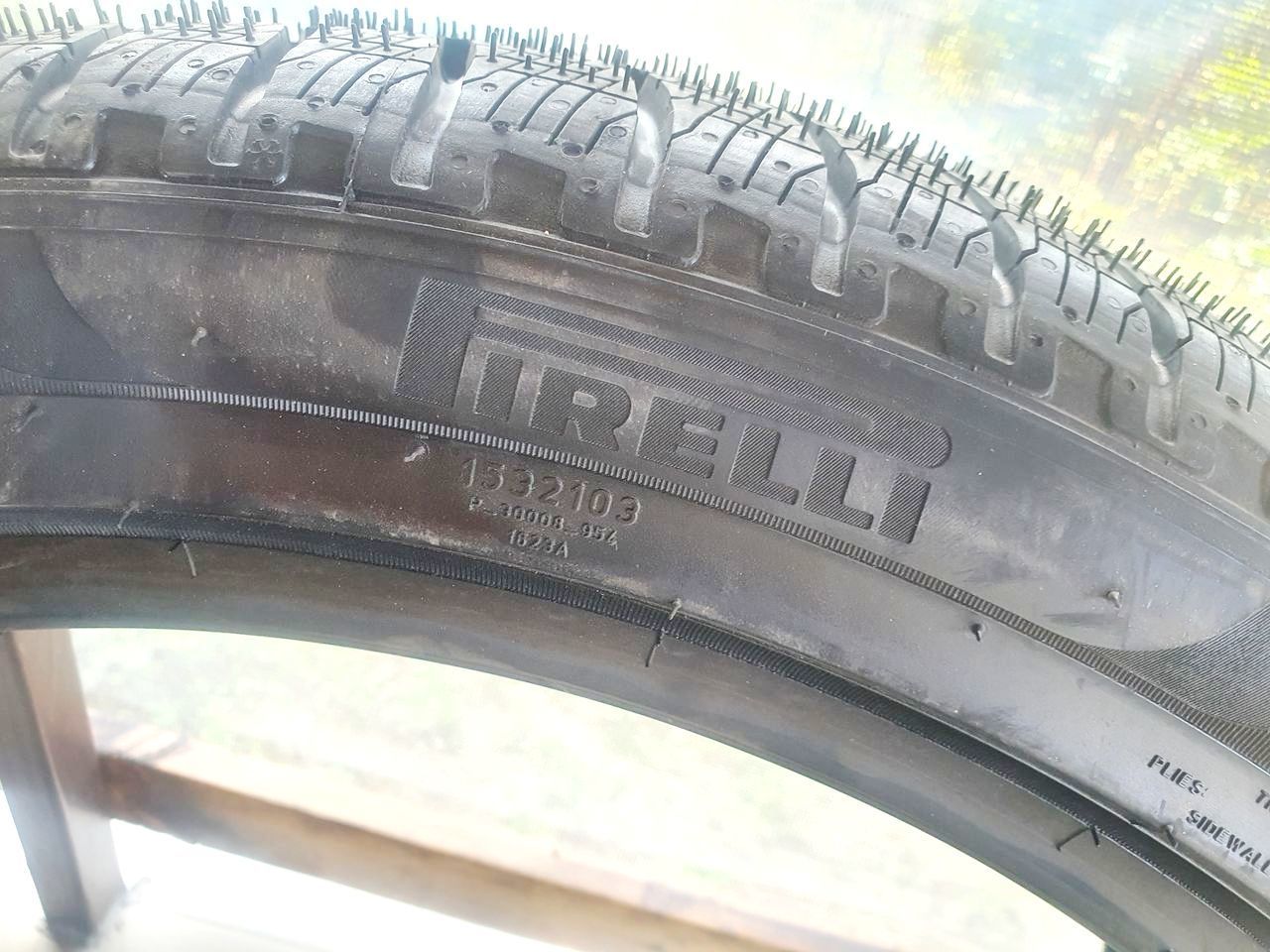 R21 265/40 Зимние шины Pirelli Scorpion