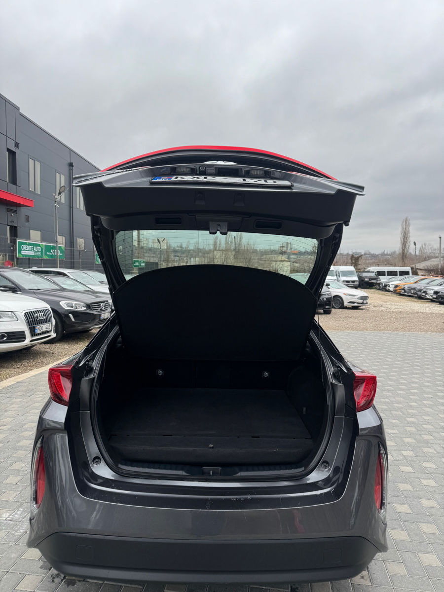 Toyota Prius Prime foto 10