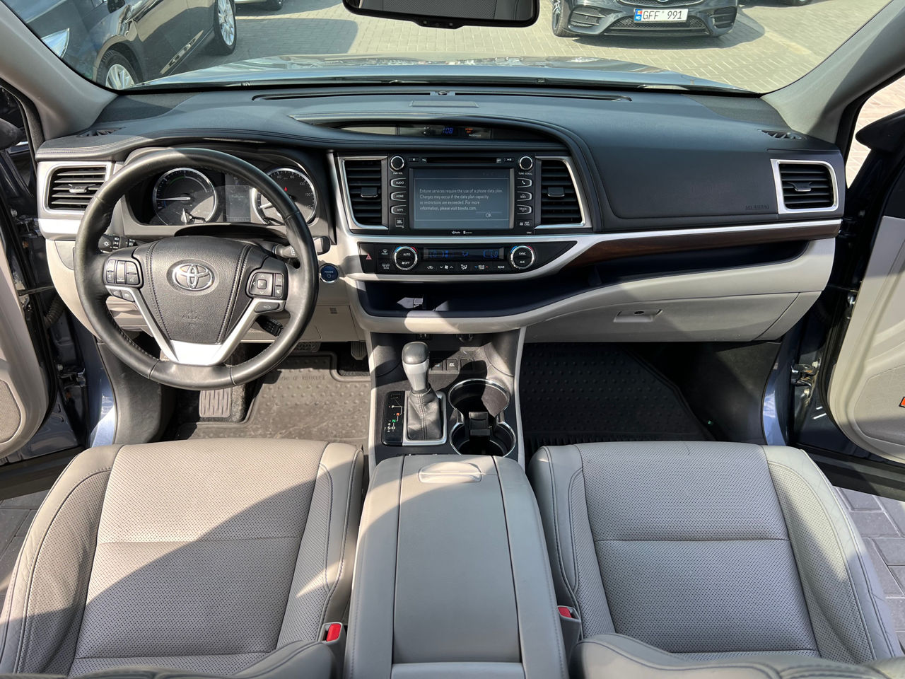 Toyota Highlander foto 8