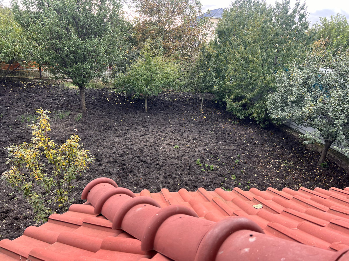 Casa in zona rezidentiala de Lux a orasului Floresti! foto 4