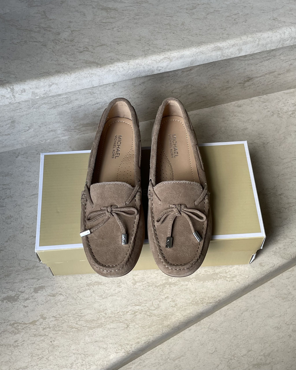 Michael kors noi, новые мокасины, размер 35